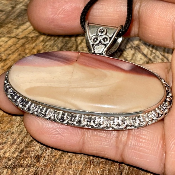 Burgundy Brown Mookaite Pendant - Picture 8 of 15